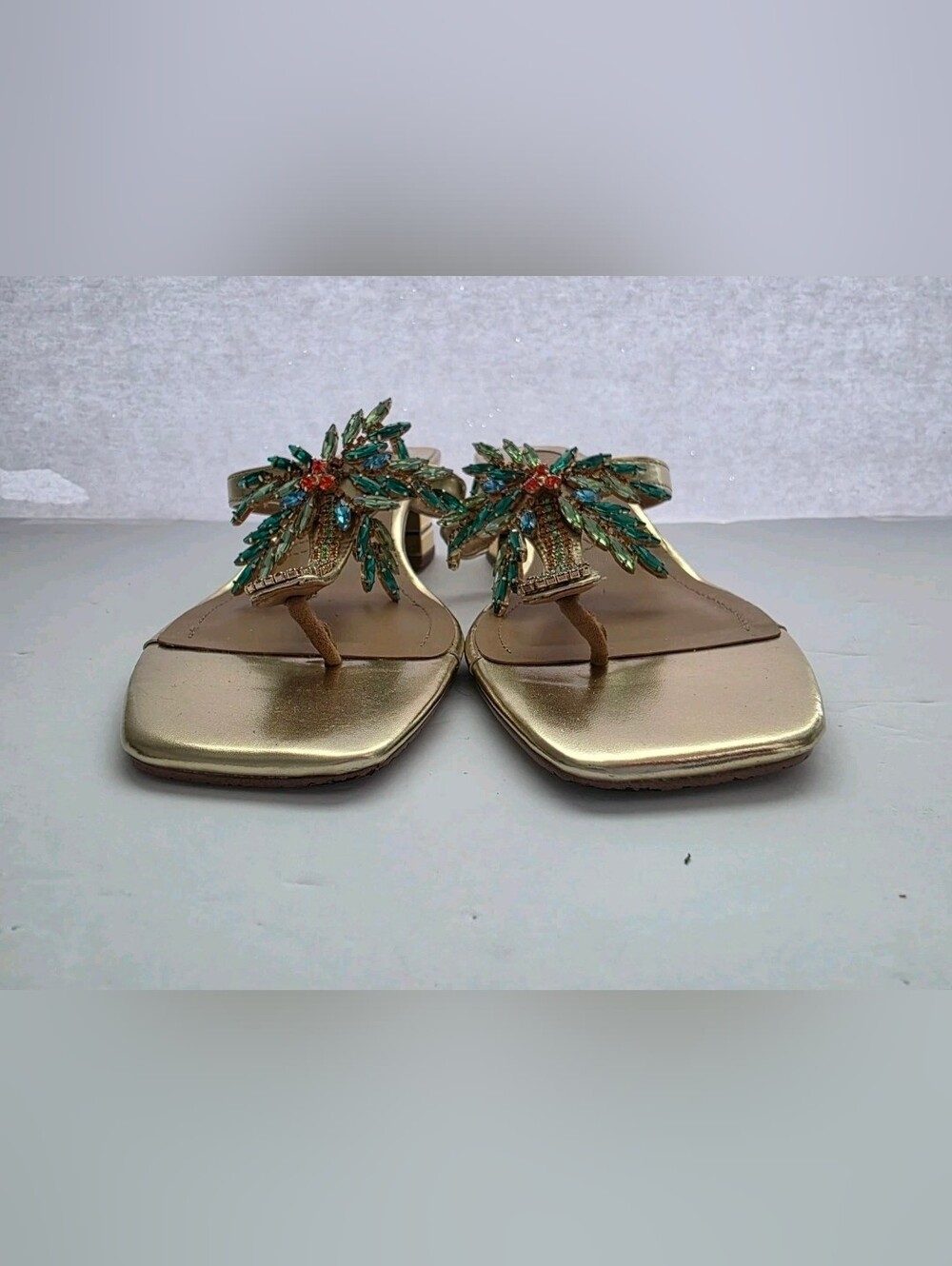 J.Renee Palmy T-Strap Sandals Metallic Gold Synthetic Upper Block-Heel Sz 8.5 M - Picture 5 of 13